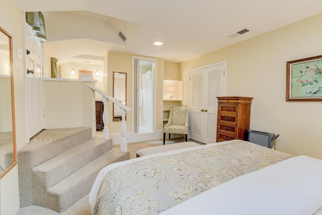 Sandpiper Inn Carmel-by-the-Sea Exterior photo