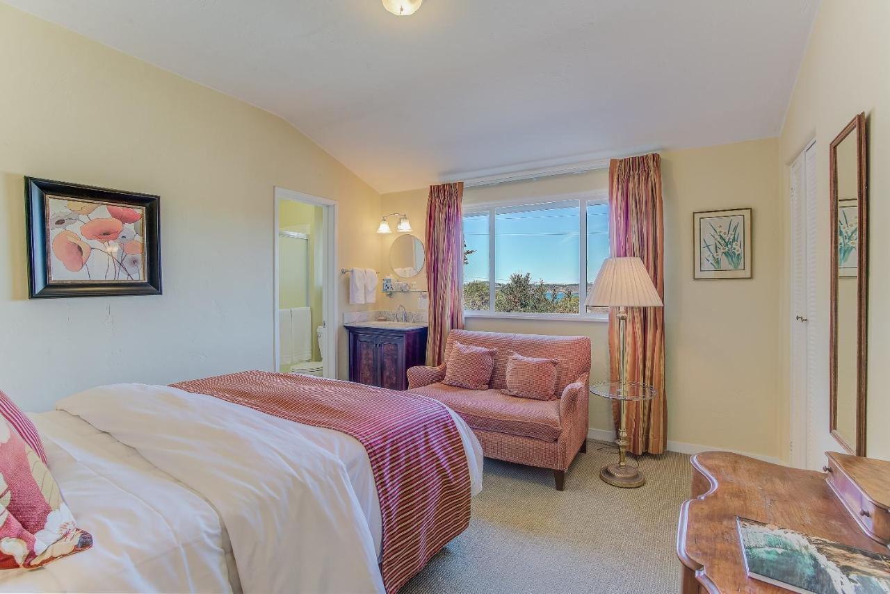 Sandpiper Inn Carmel-by-the-Sea Exterior photo